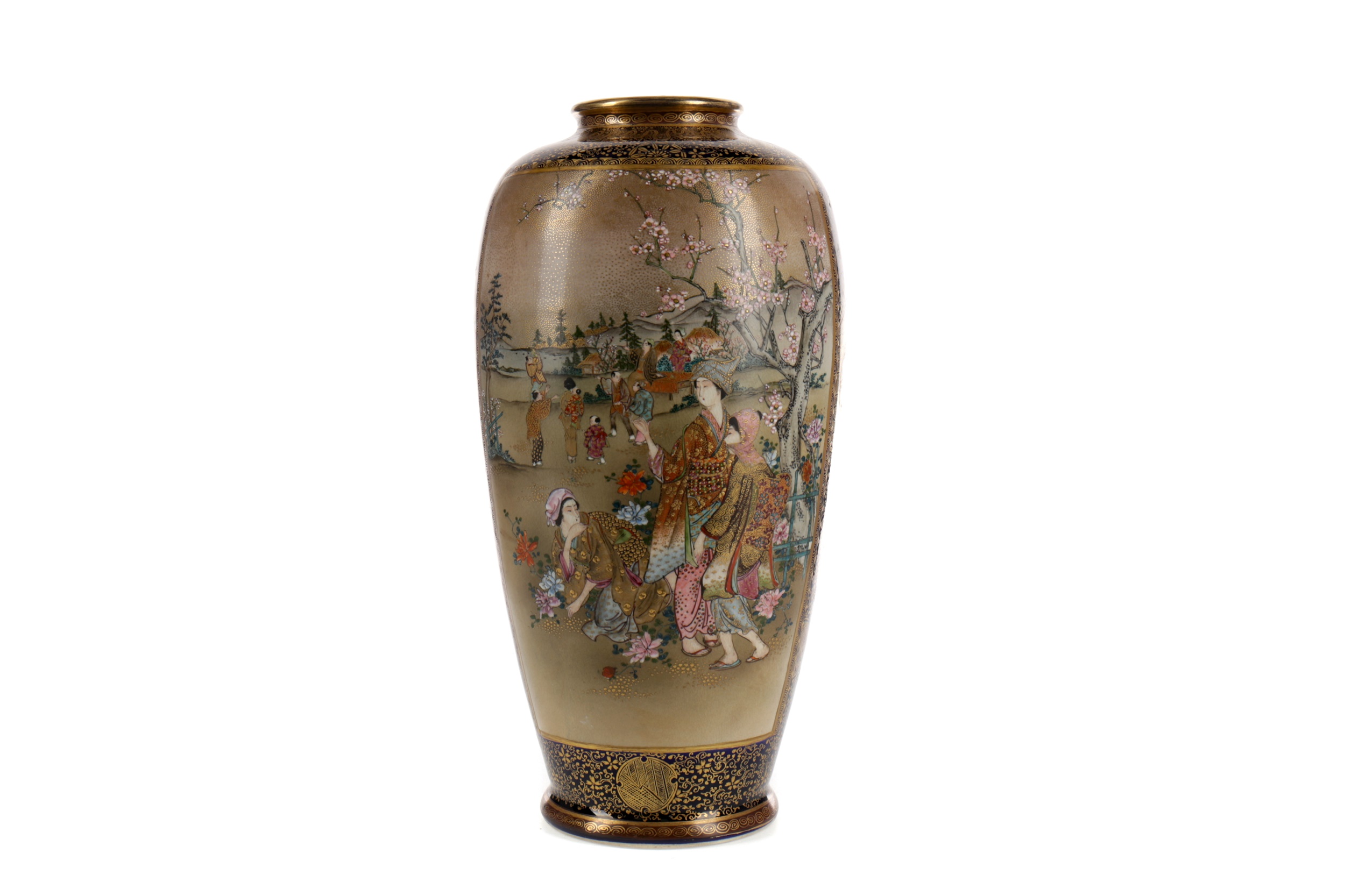 A MEIJI PERIOD JAPANESE SATSUMA VASE