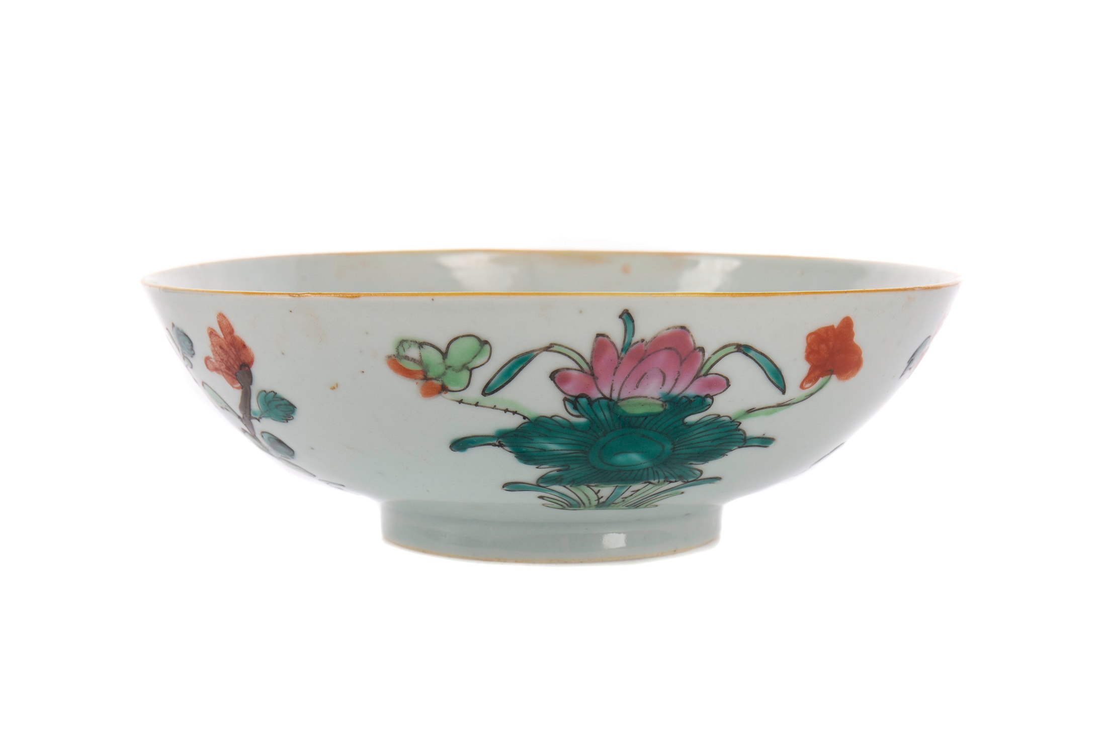 A 20TH CENTURY CHINESE CIRCULAR BOWL