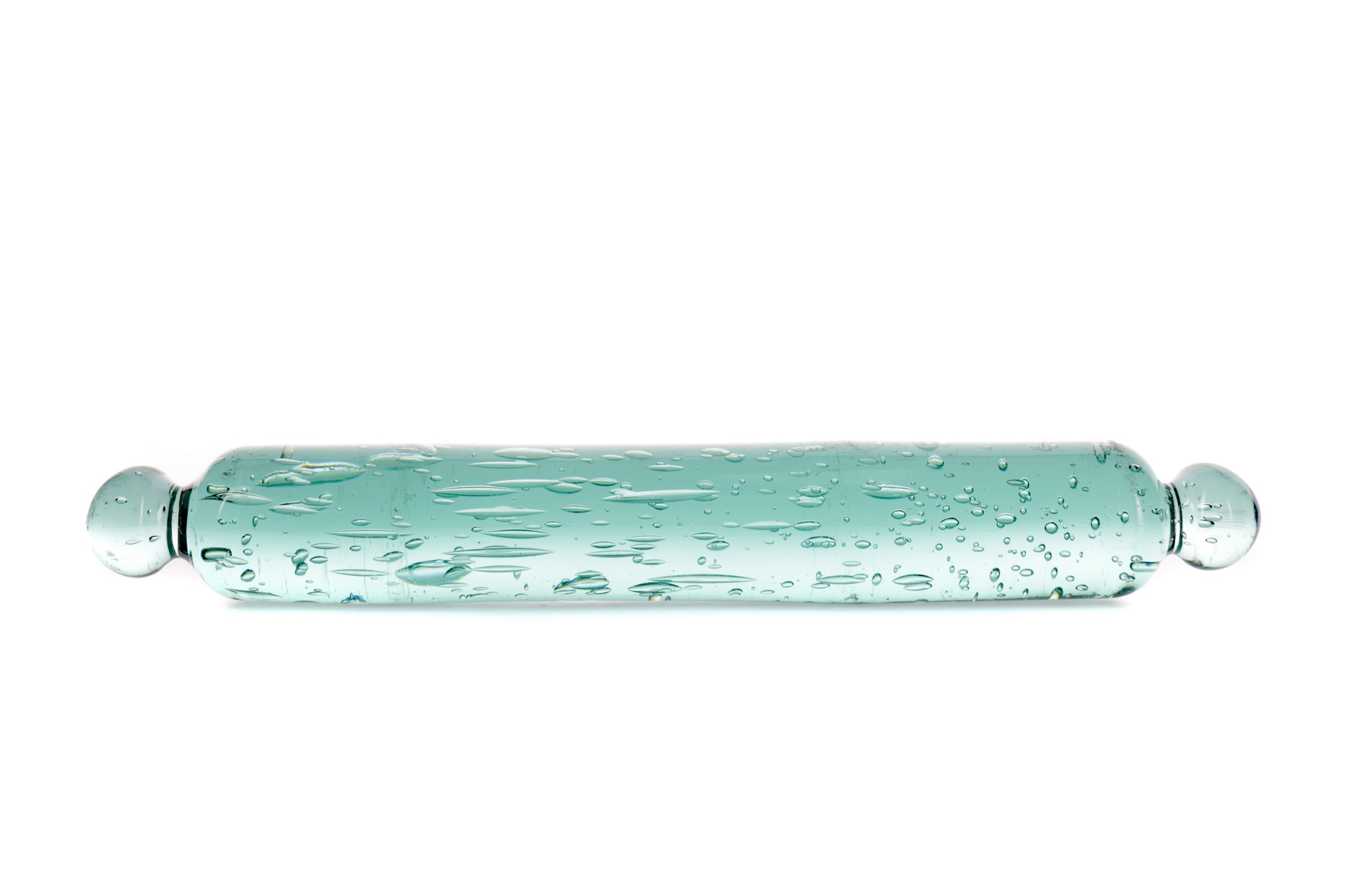 A GREEN GLASS ROLLING PIN AND A NAILSEA STYLE GLASS ROLLING PIN