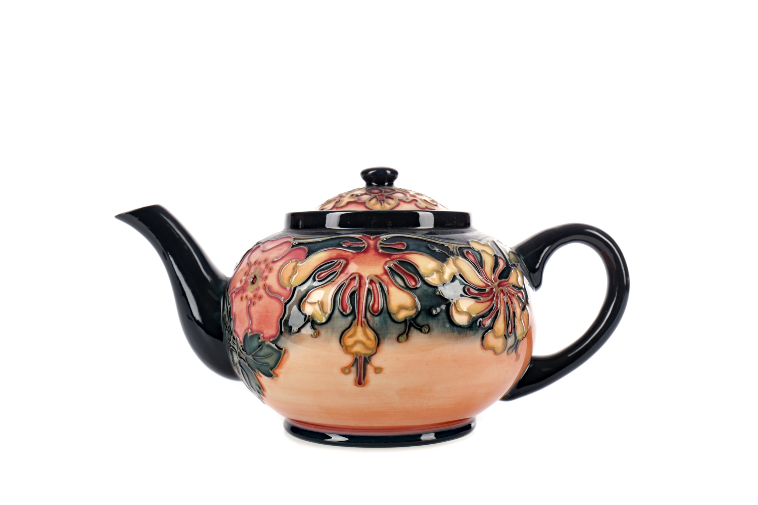 A CONTEMPORARY MOORCROFT TEAPOT