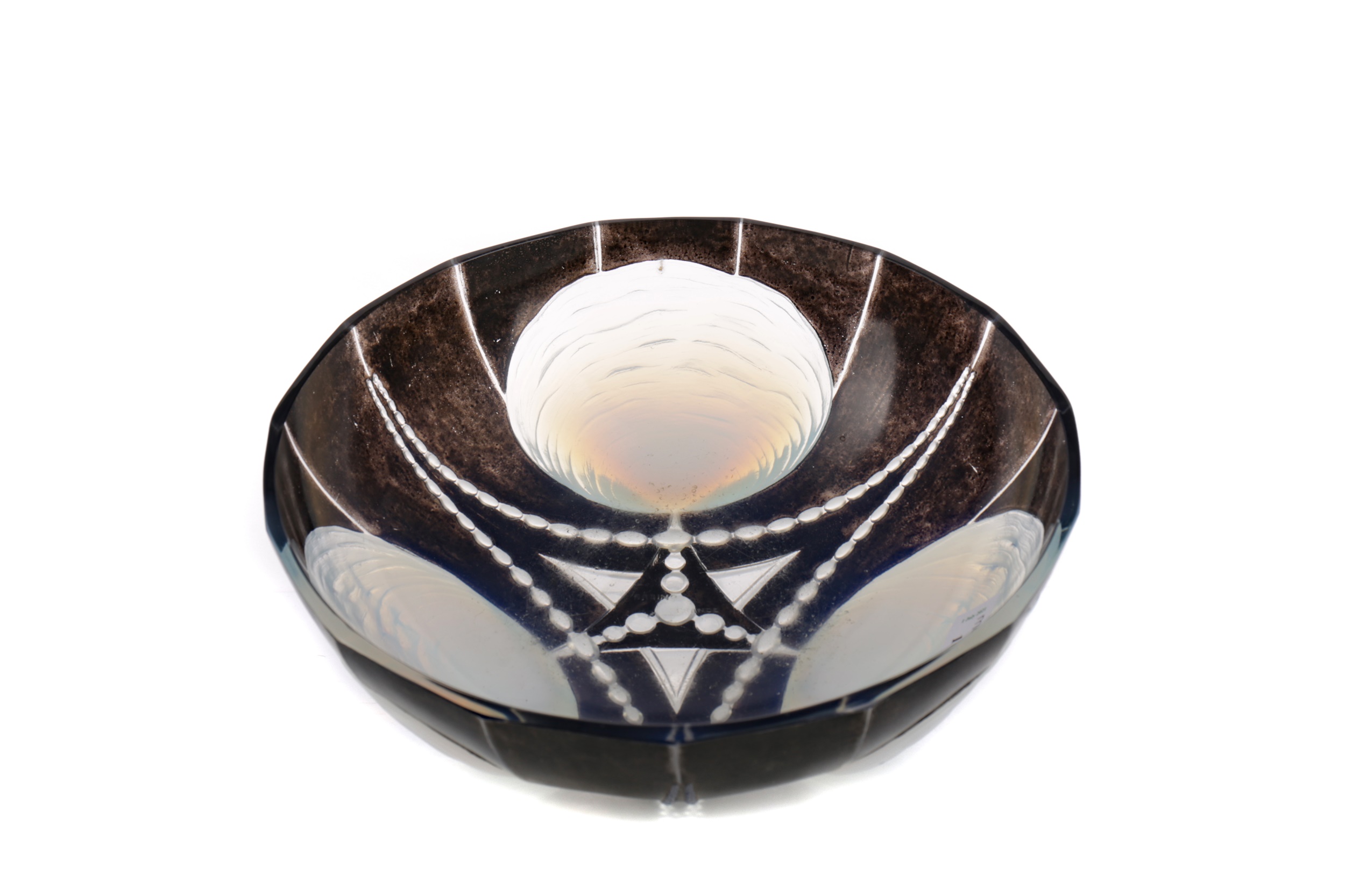 A SABINO OPALESCENT GLASS BOWL