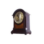 EARLY 20TH CENTURY MAHOGANY MANTEL CLOCK,