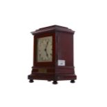 A MID 20TH CENTURY MAHOGANY MANTEL CLOCK,