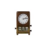 AN EARLY 20TH CENTURY PERPETUAL CALENDAR DESK CLOCK