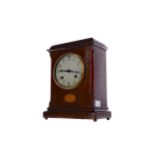 AN EARLY 20TH CENTURY MAHOGANY MANTEL CLOCK,