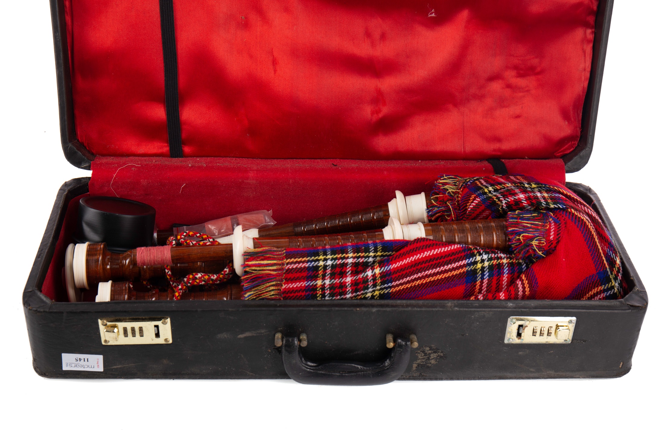 A SET OF 20TH CENTURY BAGPIPES