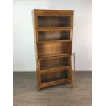 AN EARLY 20TH CENTURY GUNN BARRISTER'S OAK SECTIONAL BOOKCASE