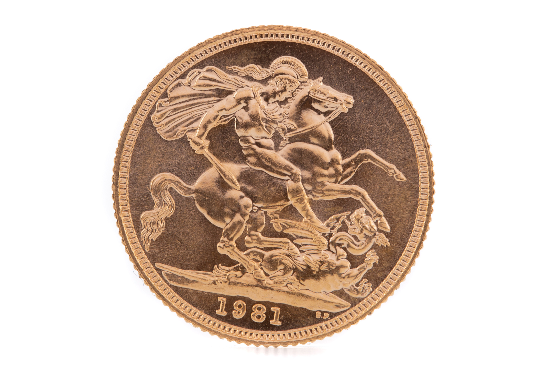 AN ELIZABETH II GOLD SOVEREIGN DATED 1981