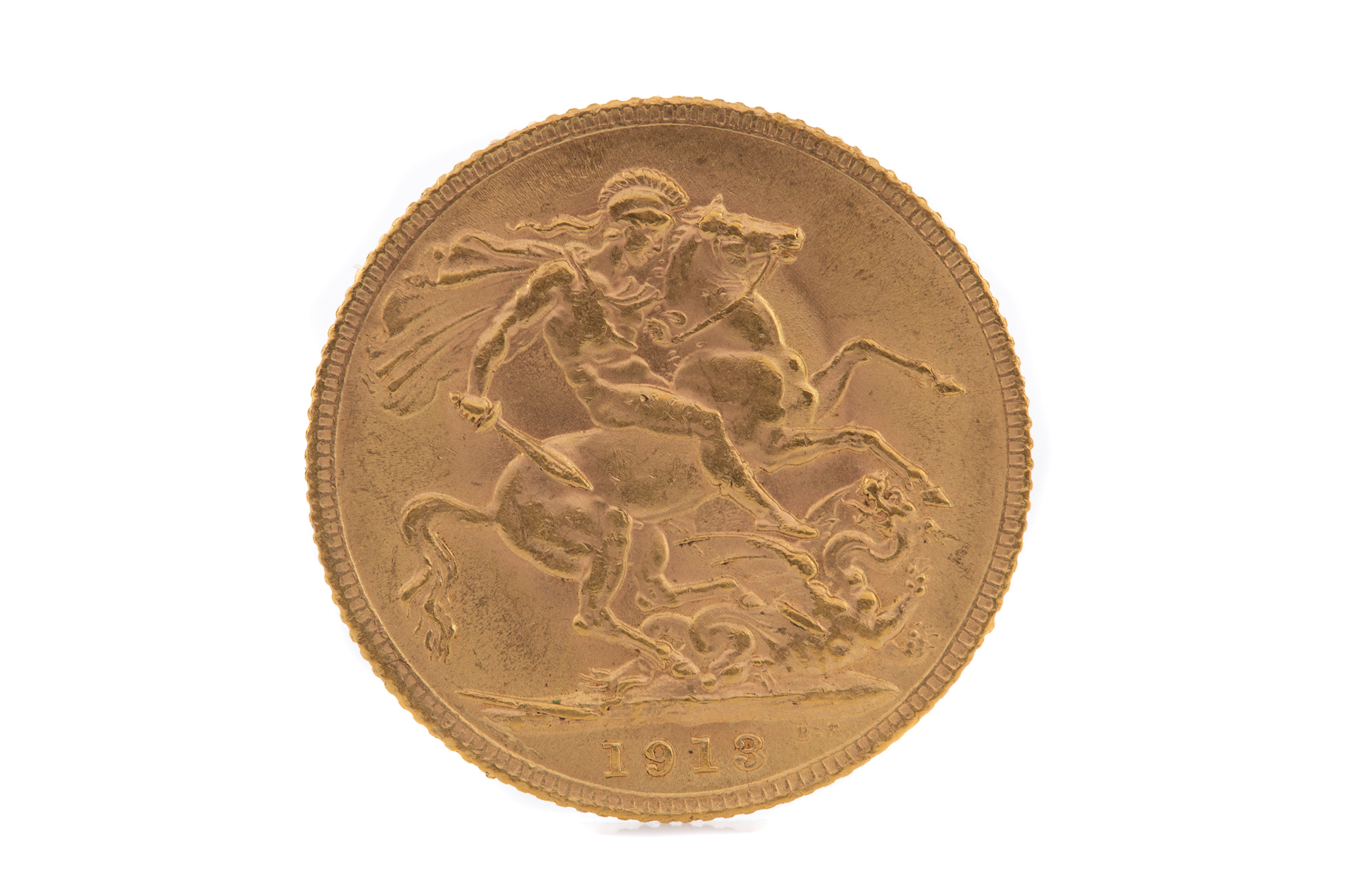 A GEORGE V GOLD SOVEREIGN DATED 1913