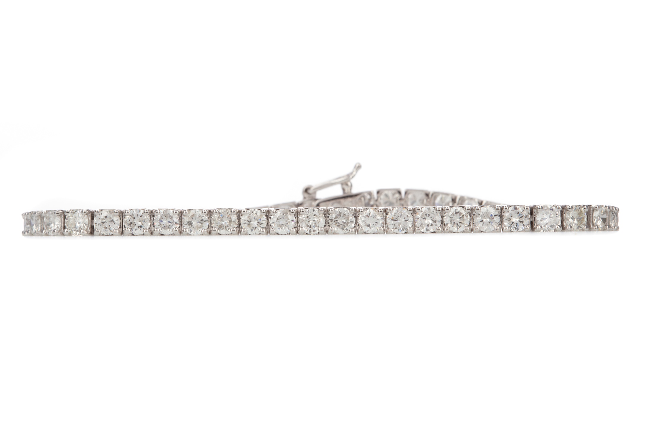 A DIAMOND TENNIS BRACELET