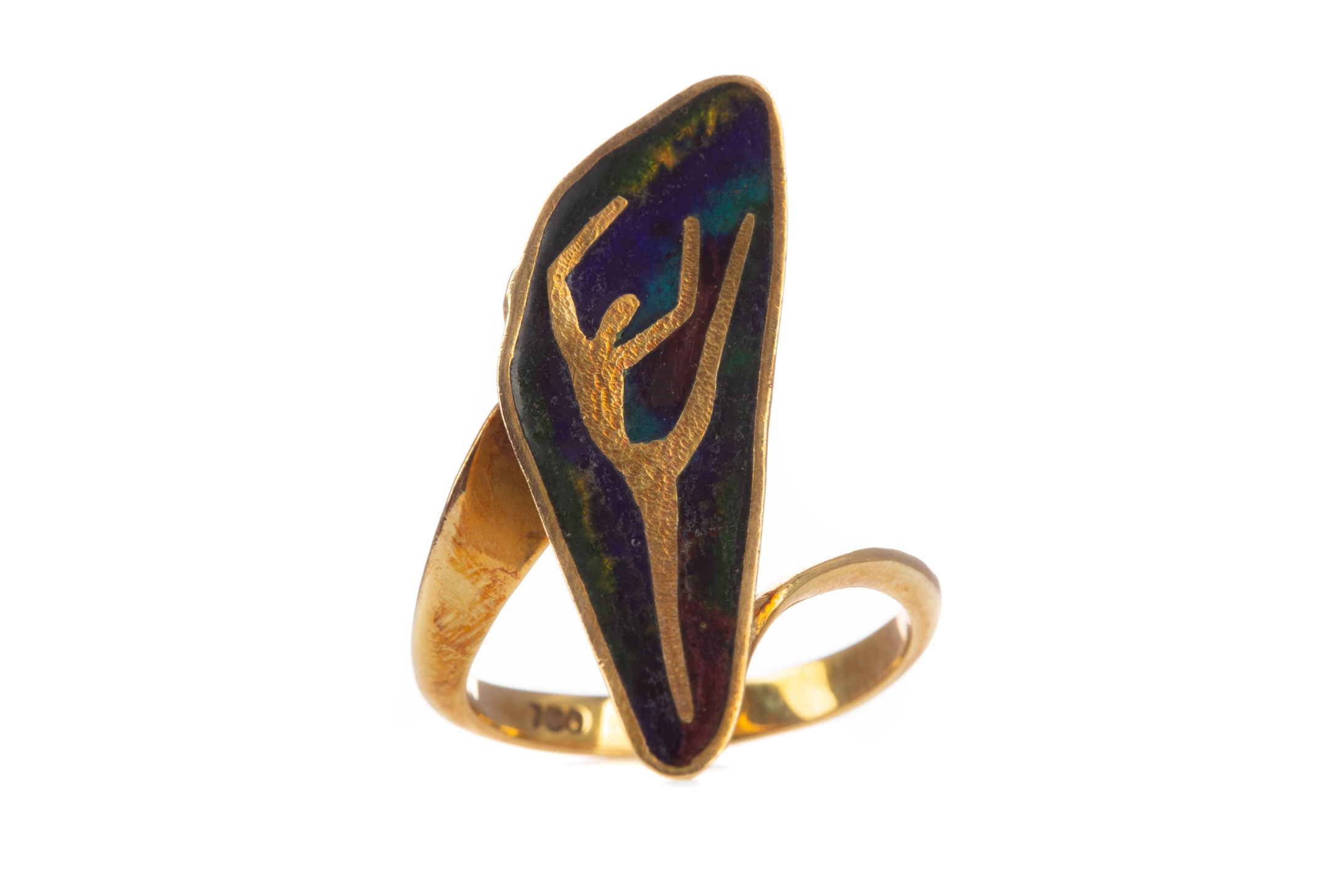 AN ENAMELLED RING