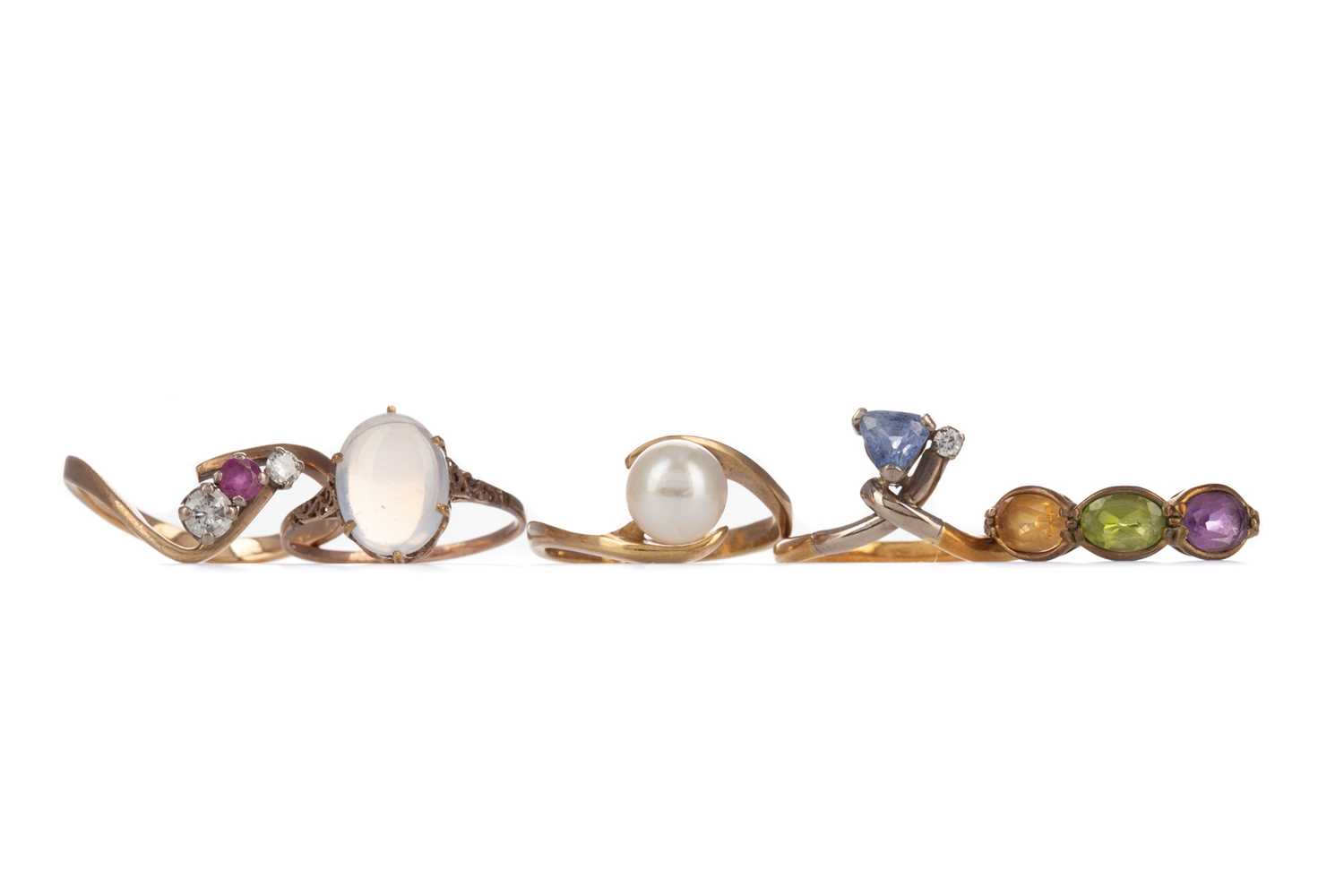 A GROUP OF GEM SET RINGS