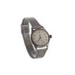 A GENTLEMAN'S TUDOR OYSTER STAINLESS STEEL MANUAL WIND WRIST WATCH