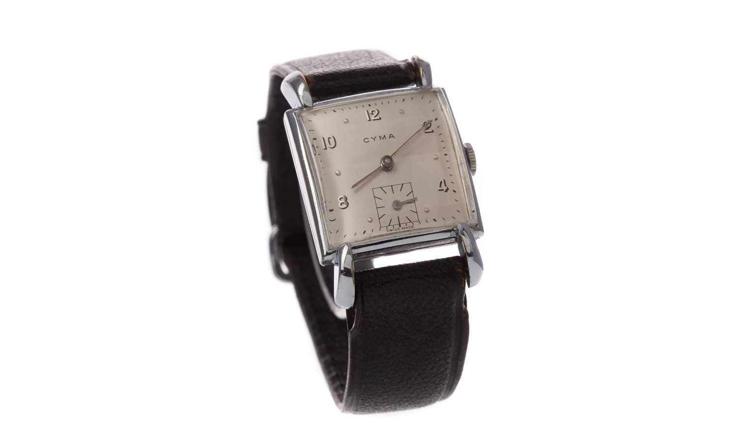 A GENTLEMAN'S CYMA STAINLESS STEEL MANUAL WIND WRIST WATCH