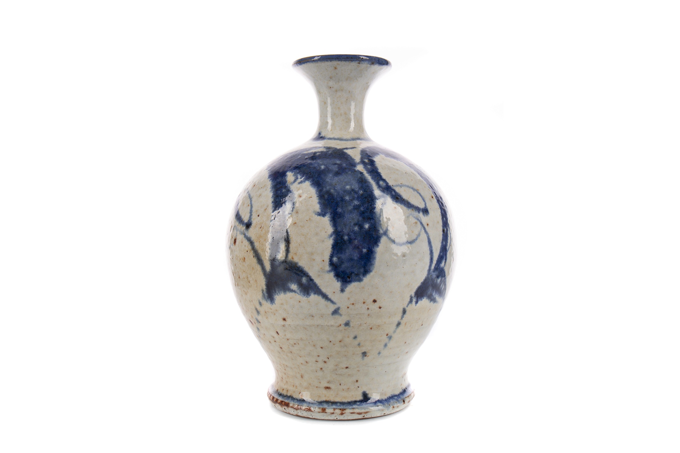 A BRITISH STUDIO POTTERY EARTHENWARE VASE