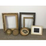 A VICTORIAN GILT GESSO PICTURE FRAME AND OTHER FRAMES