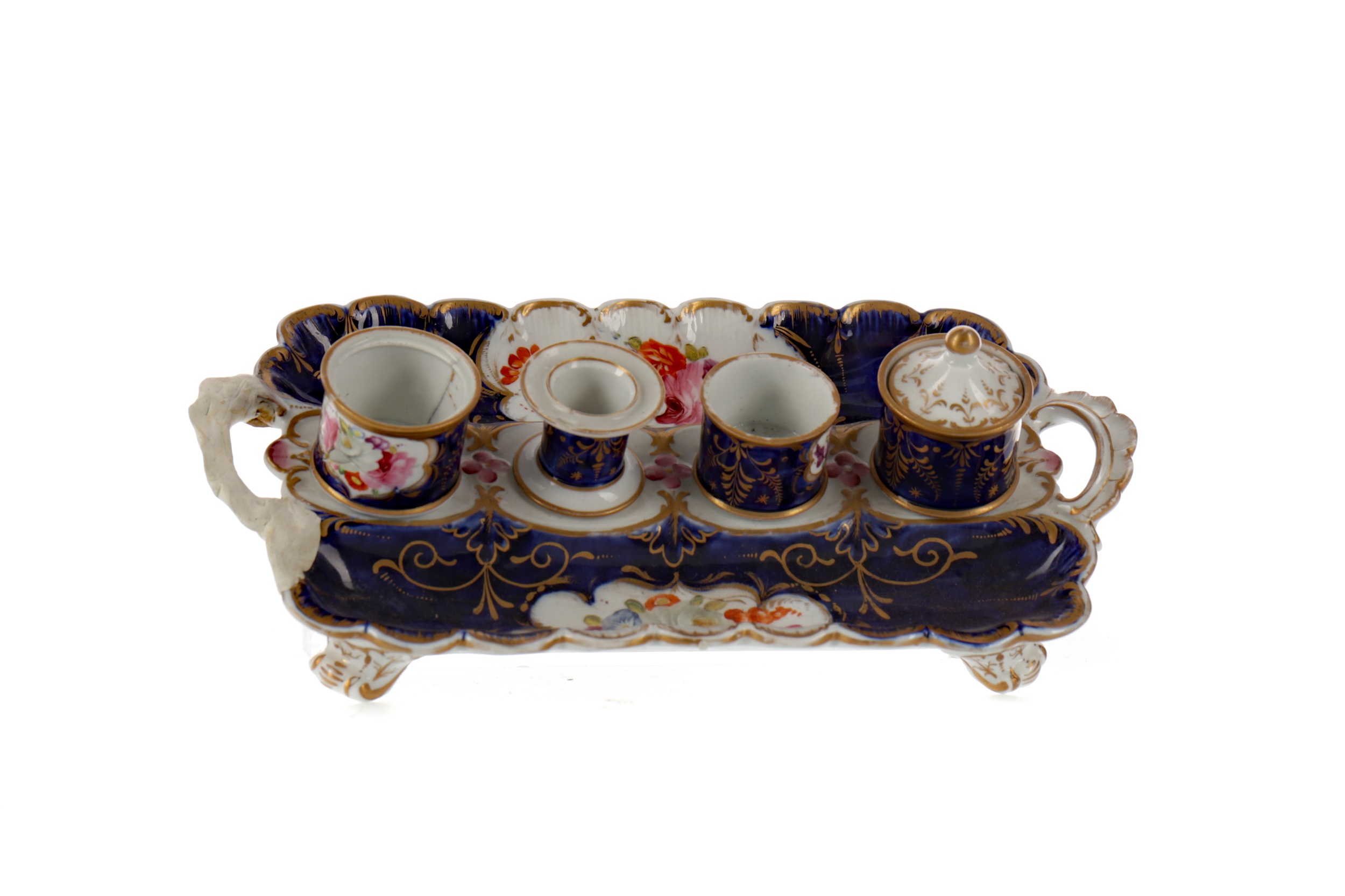 AN EARLY 19TH CENTURY ENGLISH PORCELAIN INK STAND, ALONG WITH A TANKARD, AND TWO BOWLS