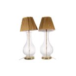 A PAIR OF FROSTED GLASS VASE TABLE LAMPS
