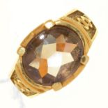 A CITRINE RING, IN GOLD, INDISTINCT RUBBED FOREIGN CONTROL MARK, 8.9G, SIZE V Slight wear, the