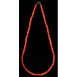 A NECKLACE OF CORAL BEADS, 19TH C, APPROXIMATELY 46CM L, 22G In need of restringing otherwise good
