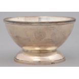 A SCOTTISH ELIZABETH II SILVER BOWL OF THE ROYAL & ANCIENT GOLF CLUB OF ST ANDREWS, WITH REEDED