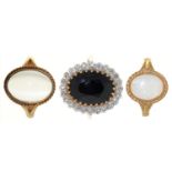 A SAPPHIRE AND DIAMOND CLUSTER RING, A MOONSTONE RING AND AN OPAL RING, EACH IN 9CT GOLD, 11.2G,