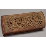 AN ANGLO-INDIAN CARVED SANDALWOOD BOX AND COVER, 19TH C, THE FOUR SIDES AND DOMED COVER