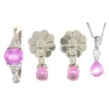 A DIAMOND AND PINK SAPPHIRE SUITE, IN WHITE GOLD, COMPRISING PENDANT AND NECKLET, EARRINGS AND RING,