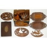 MISCELLANEOUS DECORATIVE WOODEN ARTICLES, TO INCLUDE TRAY, PLAQUE, ETC