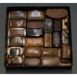 A COLLECTION OF VICTORIAN HORN AND TREEN SNUFF BOXES, SEVERAL DECORATED IN TORTOISESHELL OR