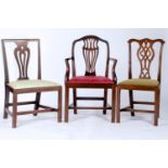 A GEORGE III MAHOGANY DINING CHAIR, 1800, WITH PIERCED SPLAT AND MOULDED LEGS, SLIP SEAT, SEAT