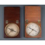 TWO ENGLISH MAHOGANY CASED COMPASSES, EARLY 19TH C, WITH 90MM ENGRAVED PAPER ROSE AND BLUED STEEL