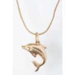 A GOLD CHAIN, 67CM L, MARKED 750, 6G AND A GOLD DOLPHIN PENDANT MARKED 375, 1.2G Good condition