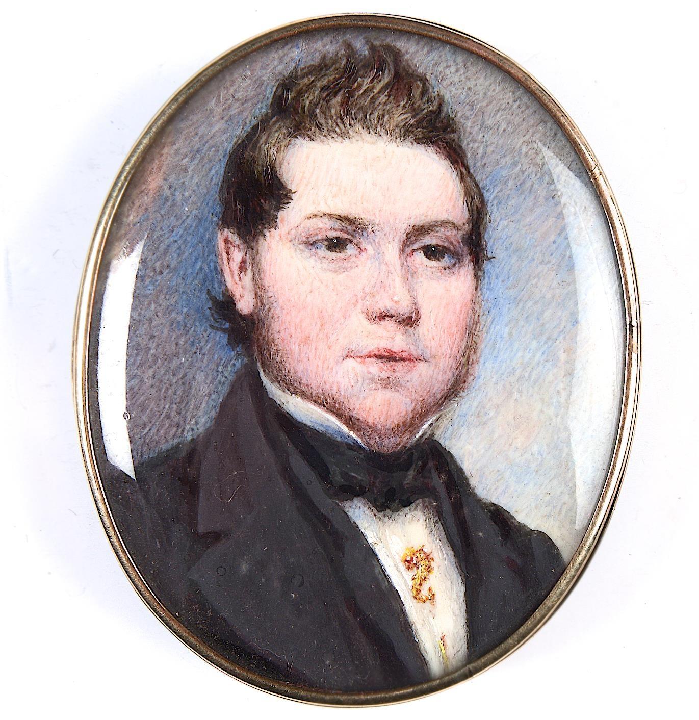 ENGLISH SCHOOL, EARLY 19TH C, A GENTLEMAN IN BLACK STOCK AND COAT WITH GOLD SEAHORSE PIN, SKY - Bild 2 aus 3
