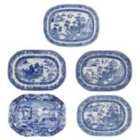 A SPODE BLUE PRINTED EARTHENWARE ITALIAN PATTERN MEAT DISH, C1830, WITH MOULDED GRAVY TREEN AND