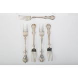 FIVE SILVER DESSERT FORKS, VICTORIA PATTERN, ALL LONDON, FOUR BY BREWIS & CO, 1900, THE FIFTH BY