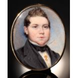 ENGLISH SCHOOL, EARLY 19TH C, A GENTLEMAN IN BLACK STOCK AND COAT WITH GOLD SEAHORSE PIN, SKY