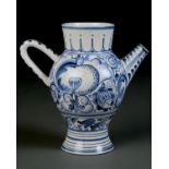 AN ITALIAN MAIOLICA DRUG JAR, 20TH C IN 17TH C STYLE, 26CM  H Good condition