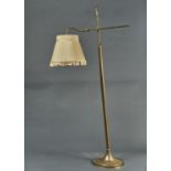 A FULLY ADJUSTABLE TELESCOPIC BRASS STANDARD READING LAMP, LATE 20TH C WITH LOOP HANDLE, 109CM H