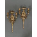 A PAIR OF CAST AND GILT BRASS WALL LIGHTS, SECOND QUARTER 20TH C, IN NEO CLASSICAL STYLE, THE