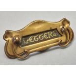 AN EDWARDIAN BRASS COMBINED DOOR KNOCKER - LETTER PLATE, JAMES CARTLAND & SONS, BIRMINGHAM, C1910,