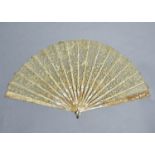 A FRENCH MOTHER OF PEARL FAN WITH NEEDLE LACE LEAF, C1880, BRASS RIVET, STICKS 34.5CM L Condition