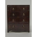 A MINIATURE SERPENTINE MAHOGANY CHEST OF DRAWERS, EARLY 20TH C, IN GEORGE III STYLE, BRASS