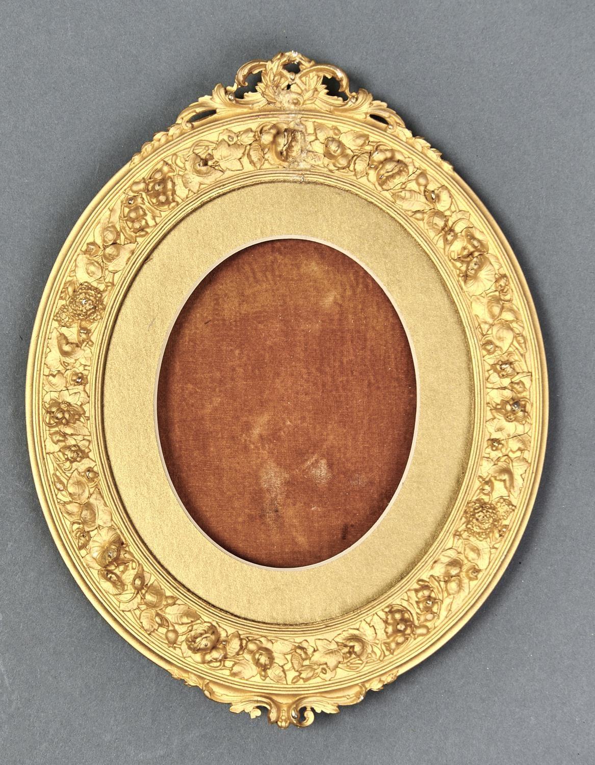 A VICTORIAN OVAL GILTWOOD AND COMPOSITION MINIATURE FRAME, LATE 19TH C, 25CM H Re-gilt, restored