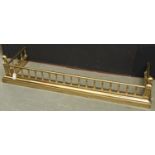 A VICTORIAN BRASS FENDER, C1880, THE PANELLED SQUARE FRONT POSTS WITH BALL FINIALS, PILLAR GALLERIES