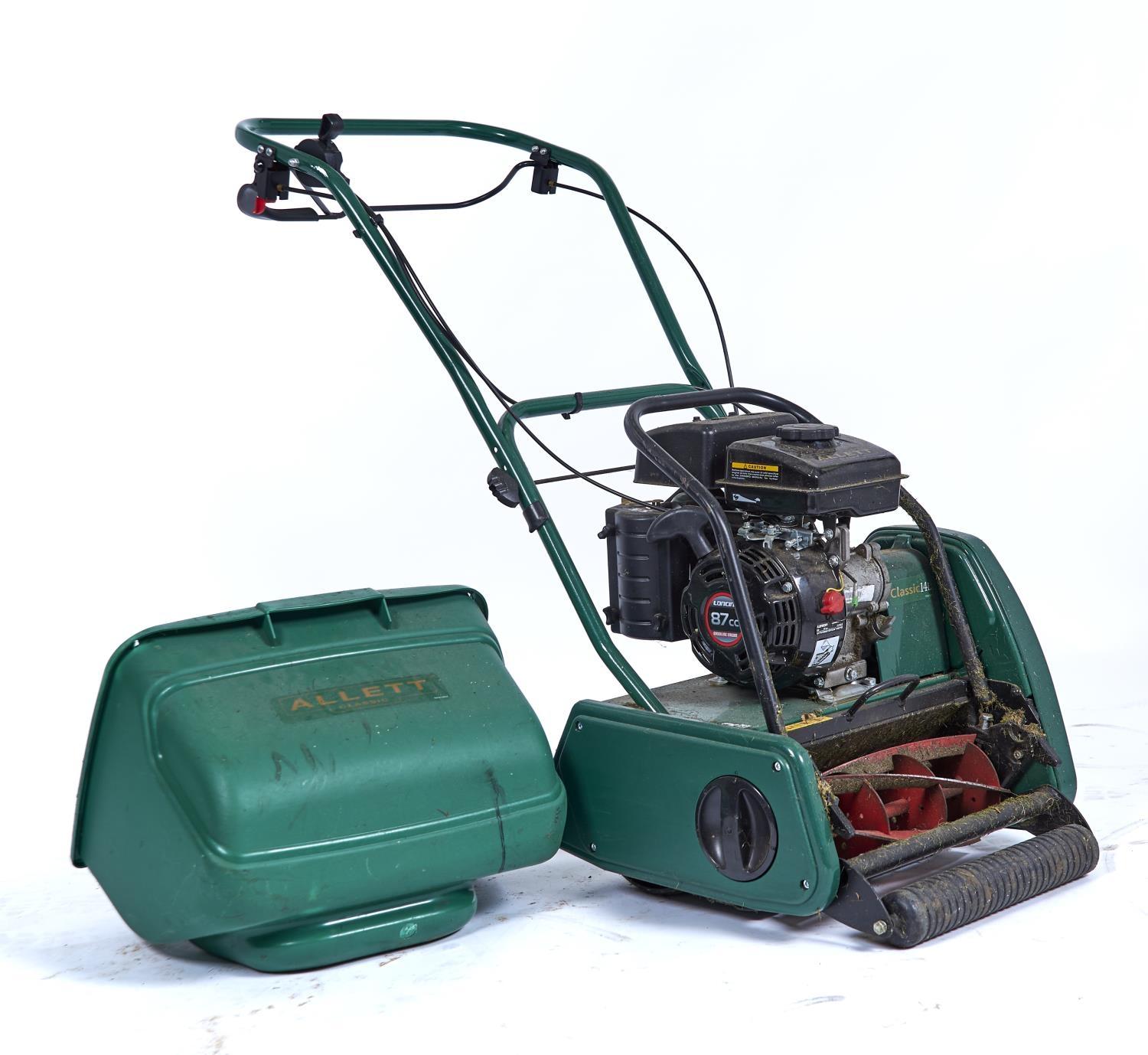 AN ALLETT CLASSIC 14L PETROL MOWER Not tested, generally clean and used