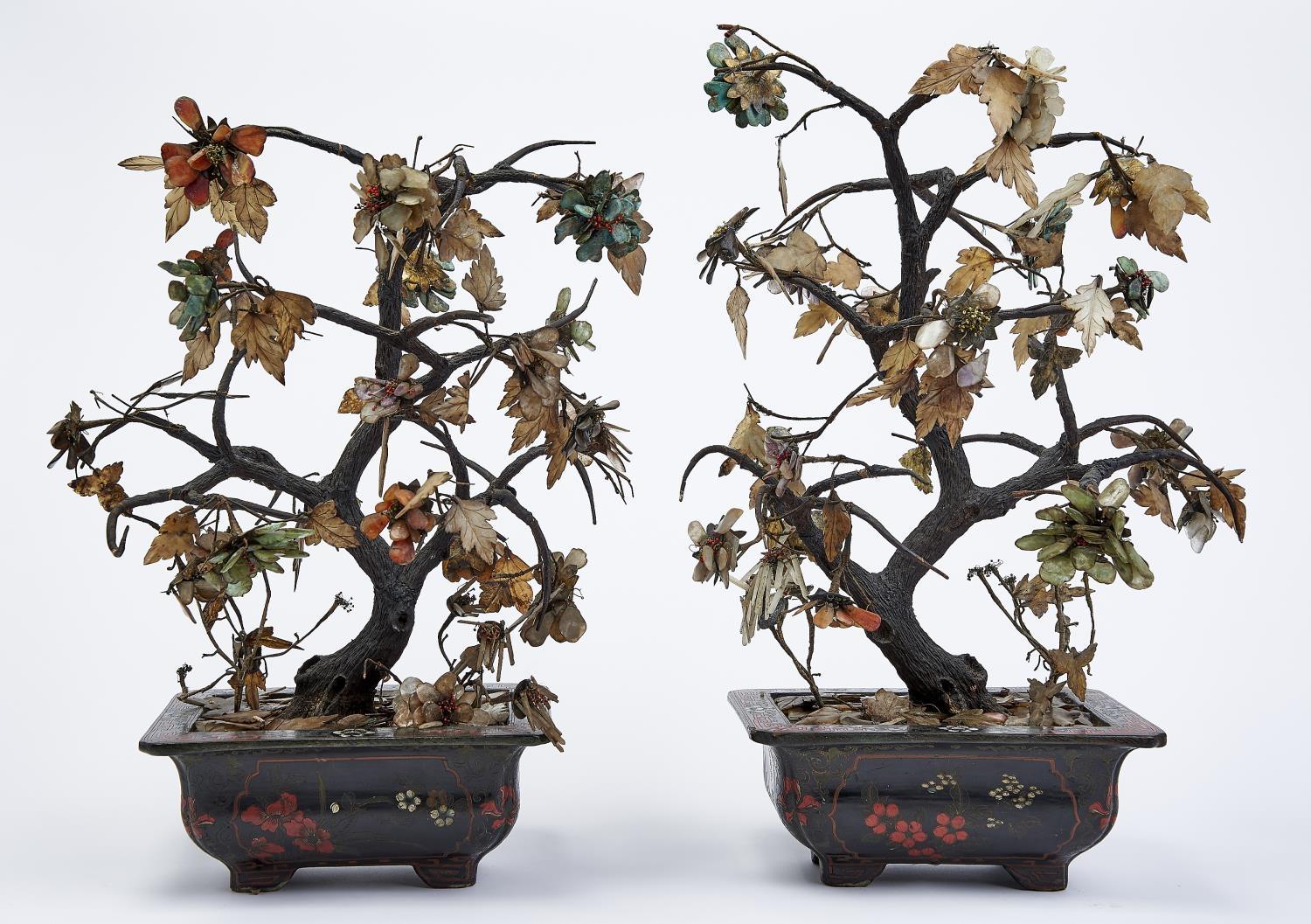 A PAIR OF CHINESE JEWEL TREES AND CORAMANDEL LACQUER JARDINERES, C1900, THE LEAVES AND FLOWERS OF - Image 2 of 2