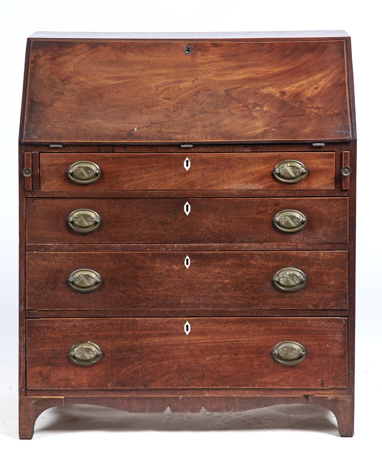 A GEORGE III MAHOGANY FALL-FRONT BUREAU, C1800, INLAID WITH A SHADED SHELL PATERA ON HAREWOOD GROUND