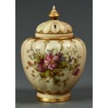 A ROYAL WORCESTER STUART ROSE JAR, COVER AND INNER COVER, 1912, PRINTED AND PAINTED WITH
