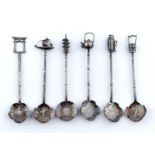 A HARLEQUIN SET OF SIX JAPANESE SILVER COFFEE SPOONS, C1880, MARKED 0.900, RISING SUN AND